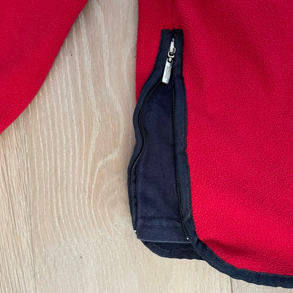 Tabi Active Red Fleece Full Zip Sweater - Size Medium
Navy blue lining - Picture 6 of 6